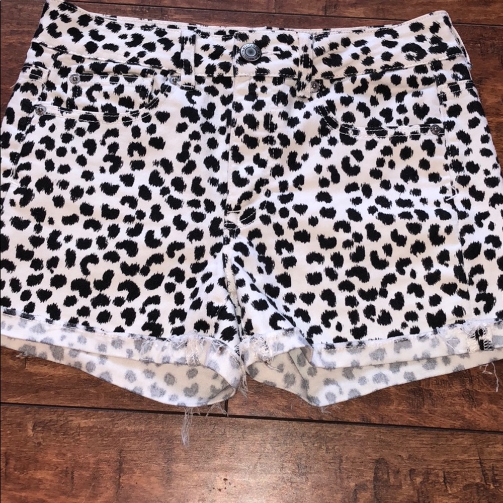 AE shorts